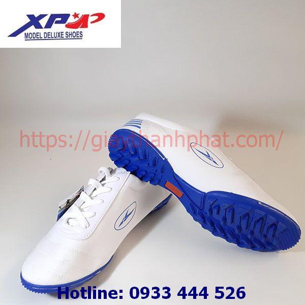 Giày vải đá bóng XP TP11-2 màu trắng đế xanh